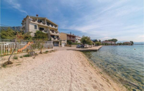 2 Bedroom Gorgeous Apartment In Kastel Kambelovac